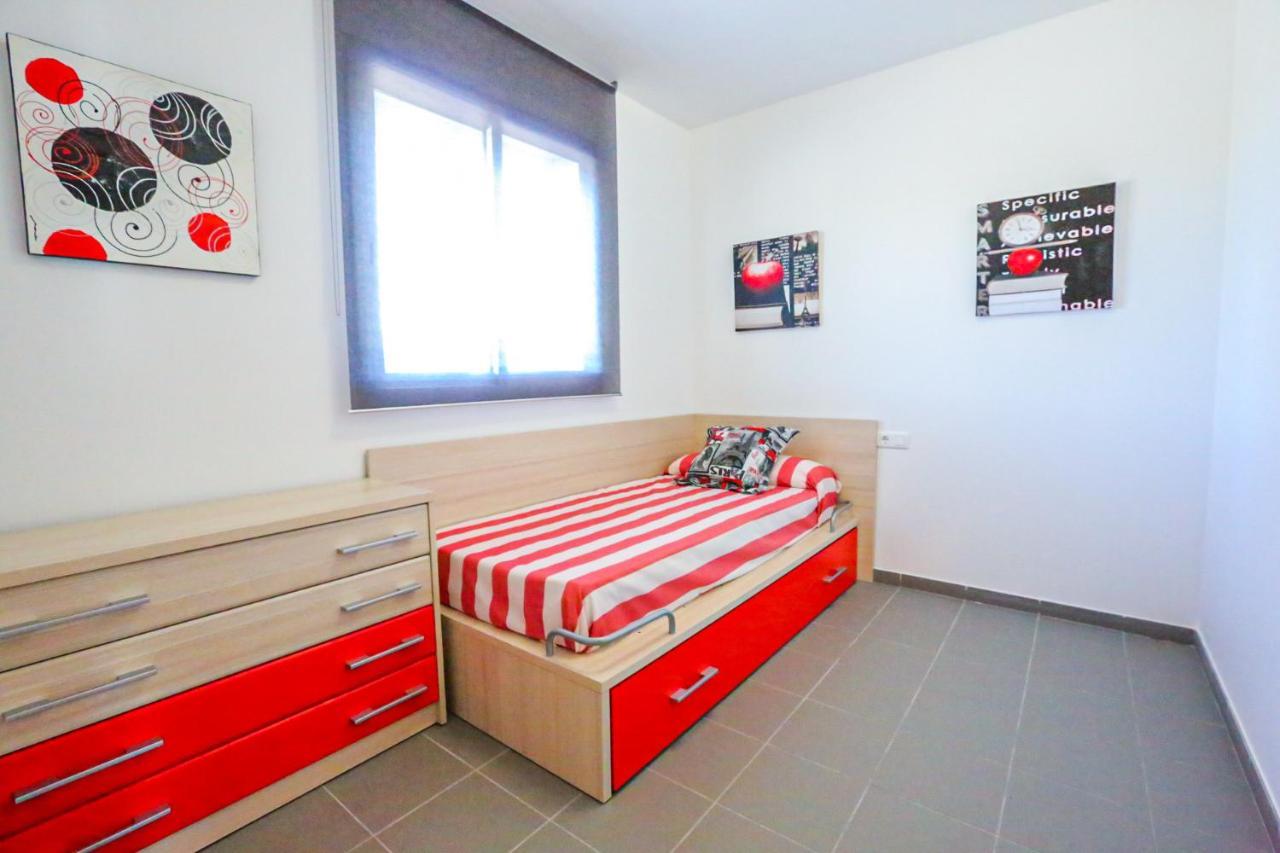 Las Palmeras 1 - Only Families Cambrils Exterior photo