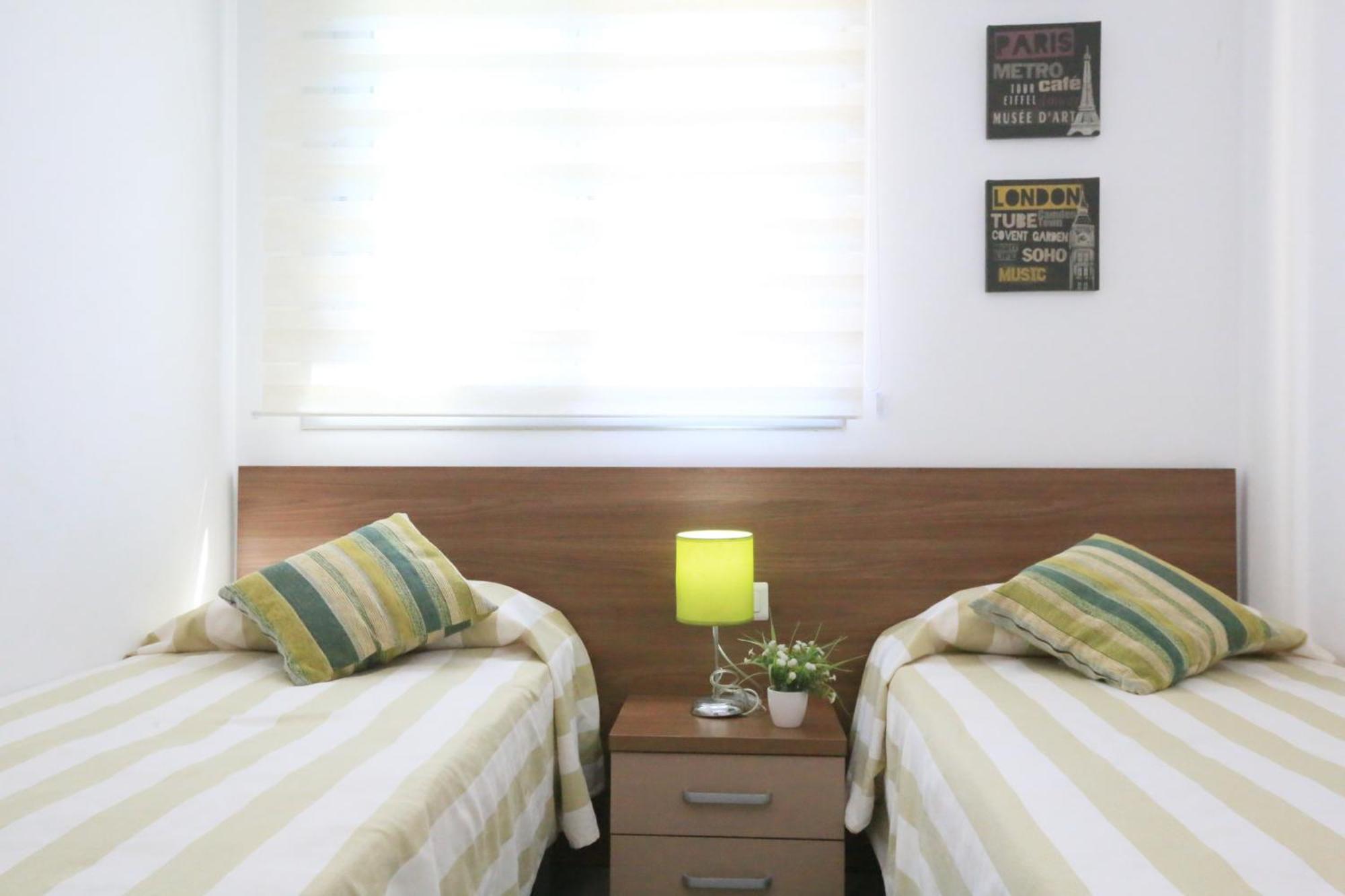 Las Palmeras 1 - Only Families Cambrils Exterior photo