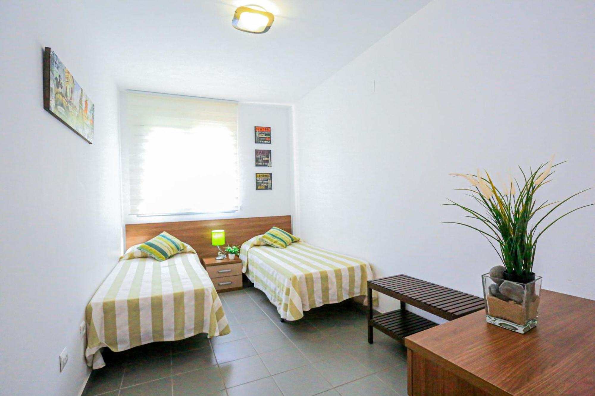 Las Palmeras 1 - Only Families Cambrils Exterior photo