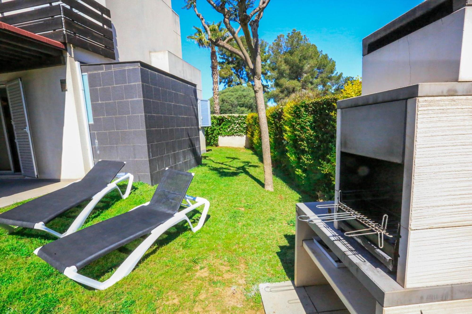 Las Palmeras 1 - Only Families Cambrils Exterior photo